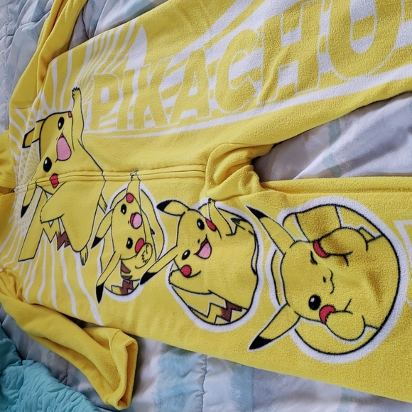 Pikachu Hooded Onsie Footless Pajamas Size L - Picture 10 of 12
